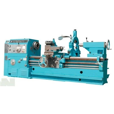 Kleine horizontale Drehmaschine mit Sattel